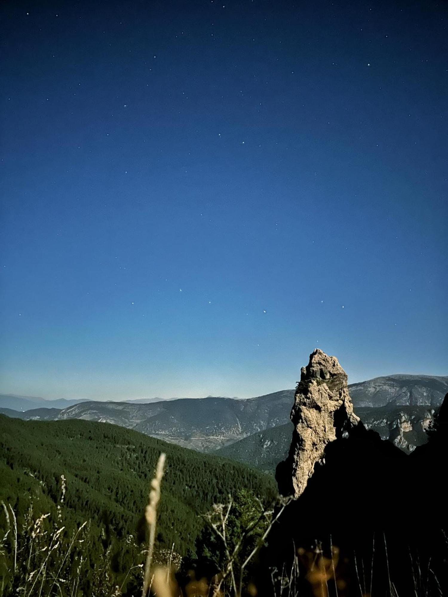 Хостел Coll De Port Tuixen Экстерьер фото